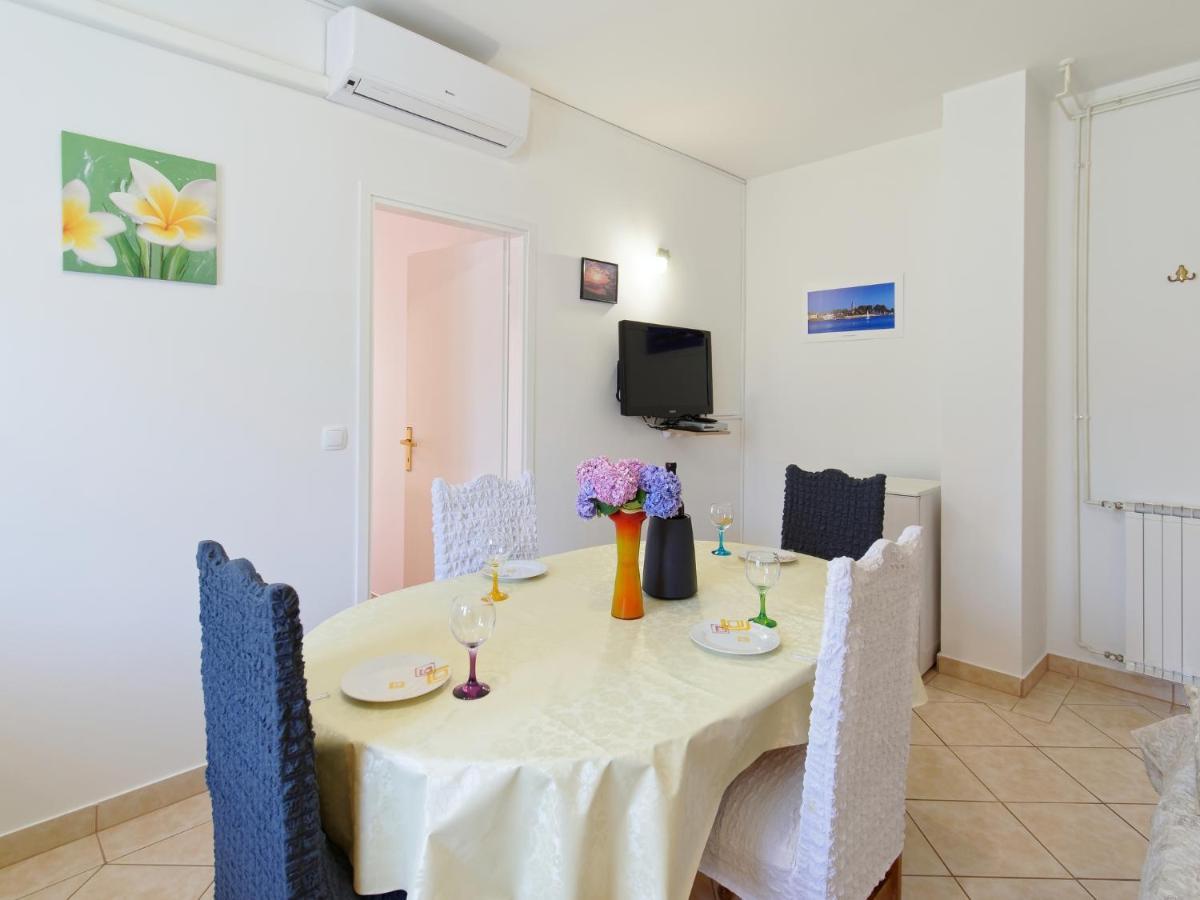 Apartments Marta By Rent Istria Novigrad  Zewnętrze zdjęcie